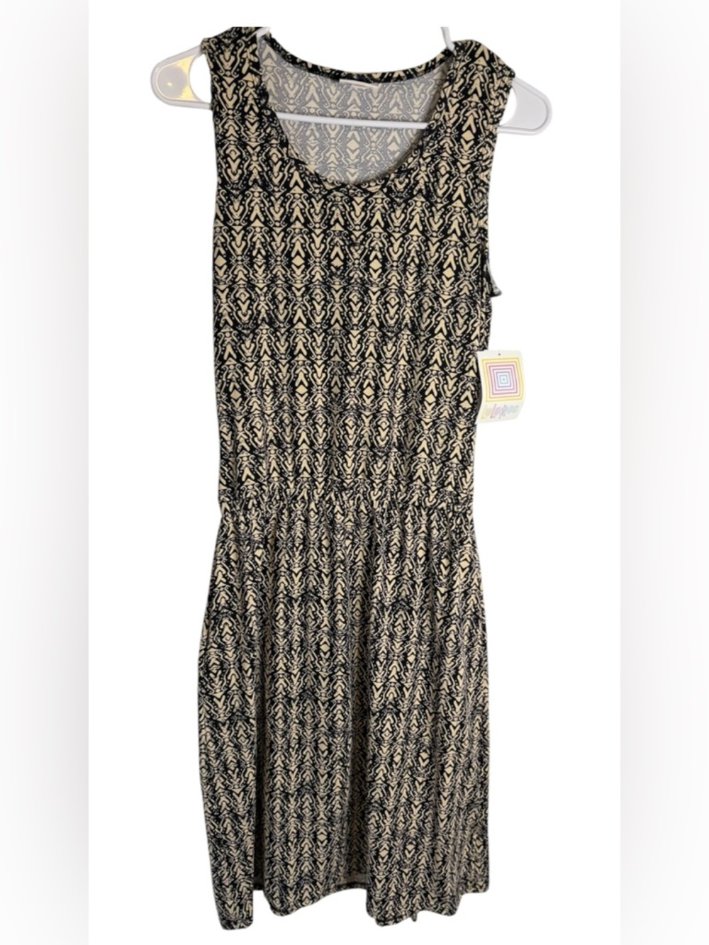 LuLaRoe summer blouson Black and Cream Geometric Print Dress (003)